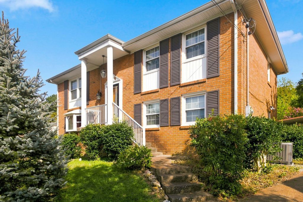 116 Jonesboro Ct, Nashville, TN 37214