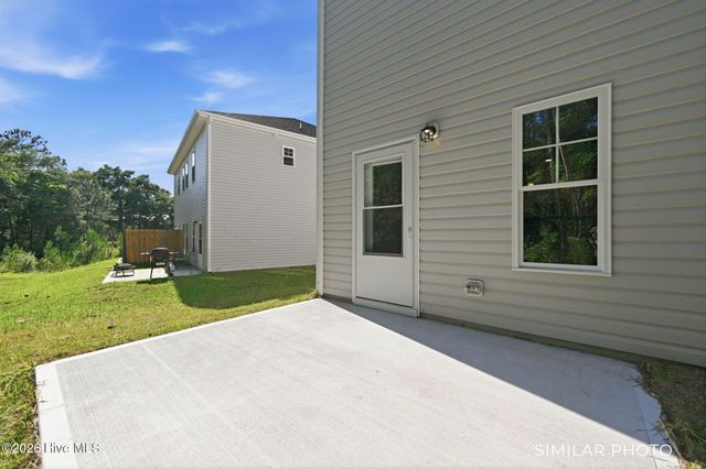 203 Holly Sands Loop, Holly Ridge, NC 28445