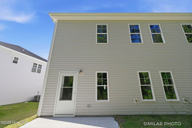 203 Holly Sands Loop, Holly Ridge, NC 28445