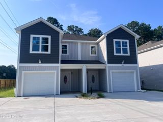203 Holly Sands Loop, Holly Ridge, NC 28445