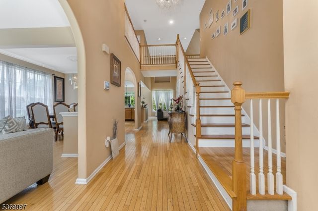5 Jade Ln, Lopatcong Twp., NJ 08865