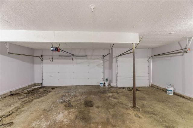 12495 S Hagan Lane, Olathe, KS 66062