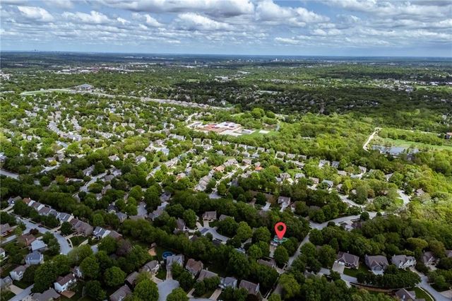 12495 S Hagan Lane, Olathe, KS 66062