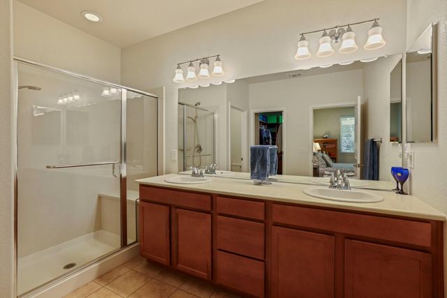 1391 Mill Run Ct, Manteca, CA 95336
