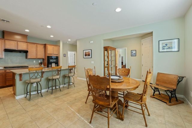 1391 Mill Run Ct, Manteca, CA 95336