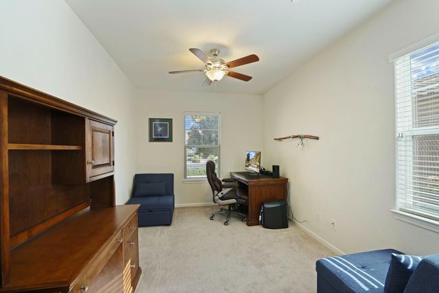 1391 Mill Run Ct, Manteca, CA 95336