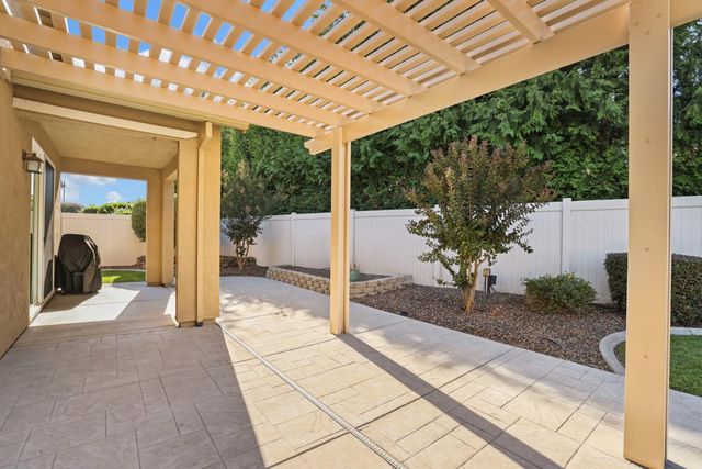 1391 Mill Run Ct, Manteca, CA 95336