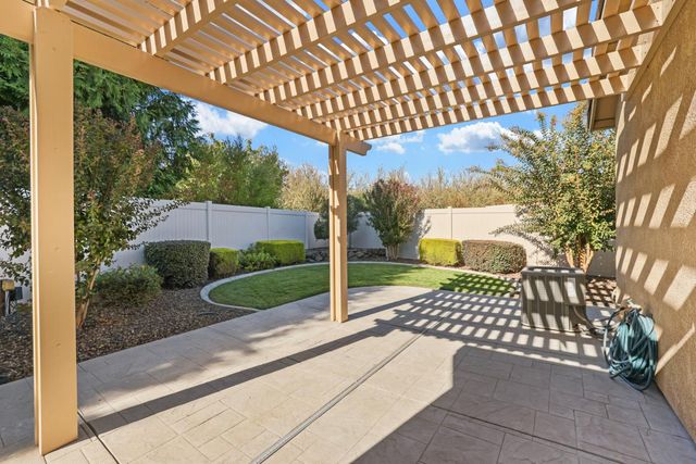 1391 Mill Run Ct, Manteca, CA 95336