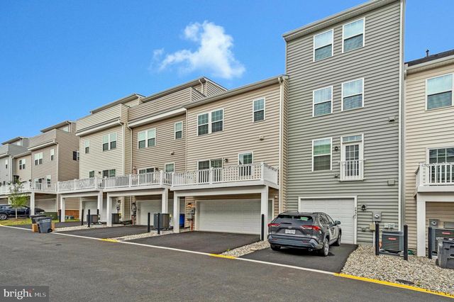 24563 POMMEL TER, Sterling, VA 20166