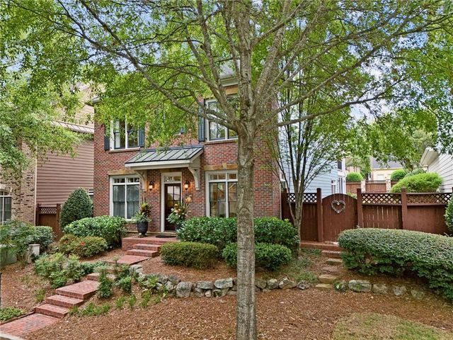 530 Willow Oak Way, Roswell, GA 30076