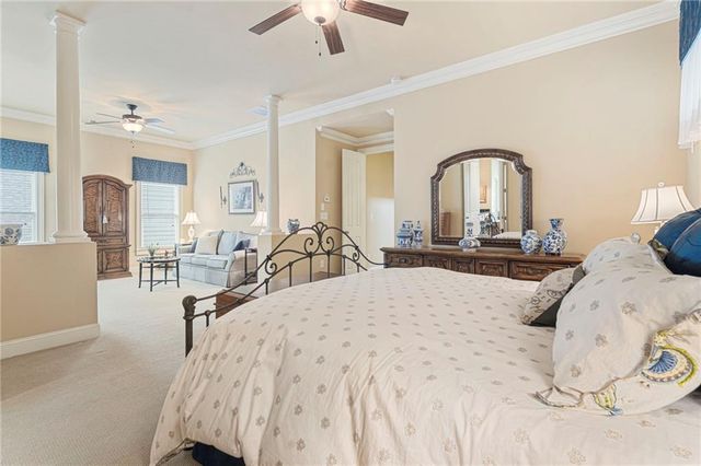 530 Willow Oak Way, Roswell, GA 30076