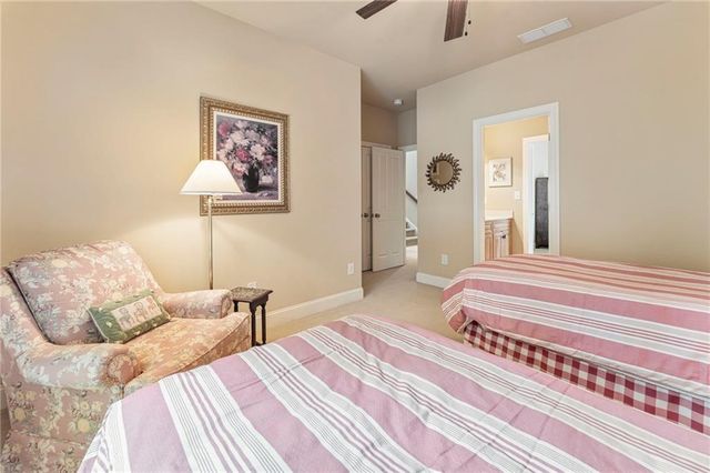 530 Willow Oak Way, Roswell, GA 30076