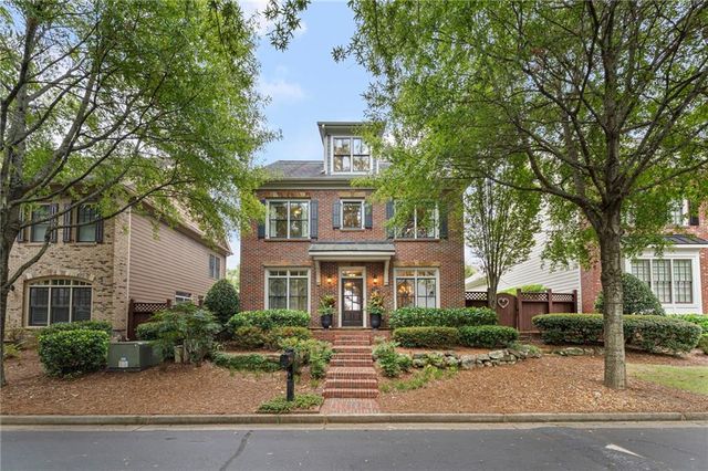 530 Willow Oak Way, Roswell, GA 30076