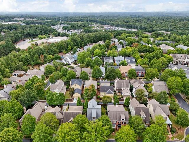 530 Willow Oak Way, Roswell, GA 30076
