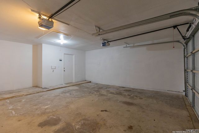 4902 BROOKHEAD LN, Schertz, TX 78108