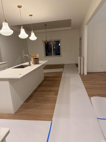 17581 Letterbrick Run, Leo, IN 46765