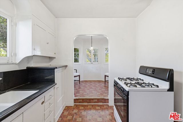 2333 22nd Street, Santa Monica, CA 90405