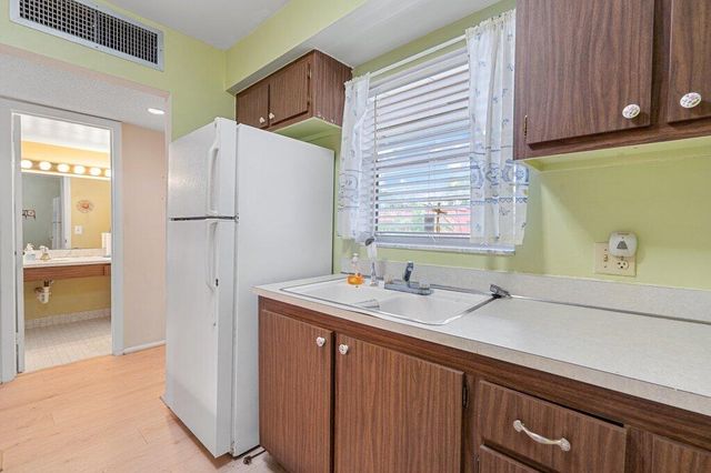 12026 Greenway Circle S 202, Royal Palm Beach, FL 33411