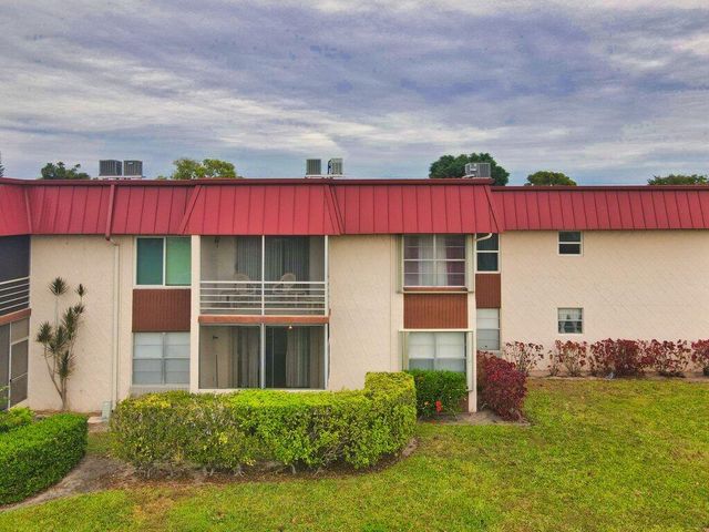 12026 Greenway Circle S 202, Royal Palm Beach, FL 33411