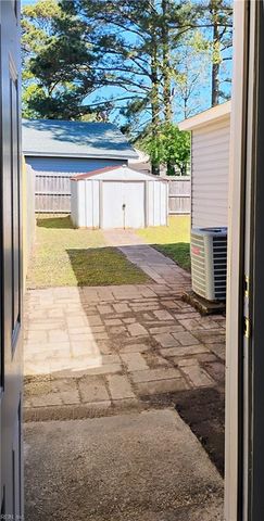 1226 Eaglewood DR, Virginia Beach, VA 23454