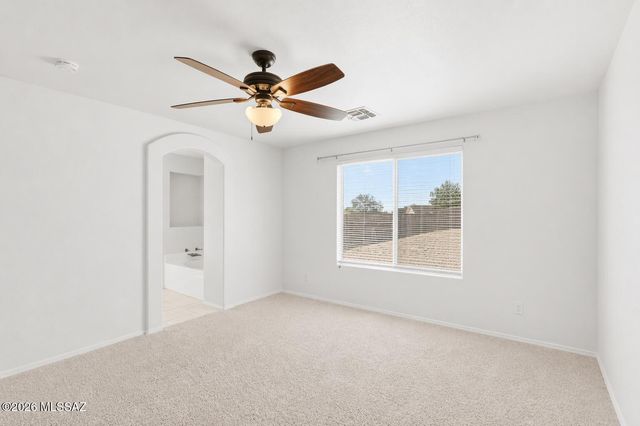 10233 E Desert Mesa Drive, Tucson, AZ 85747