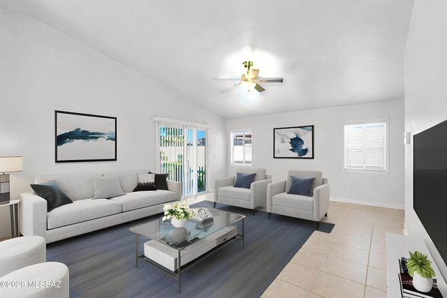 10233 E Desert Mesa Drive, Tucson, AZ 85747