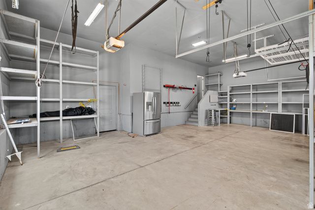 222 E RIDGE VIEW DR, Elk Ridge, UT 84651