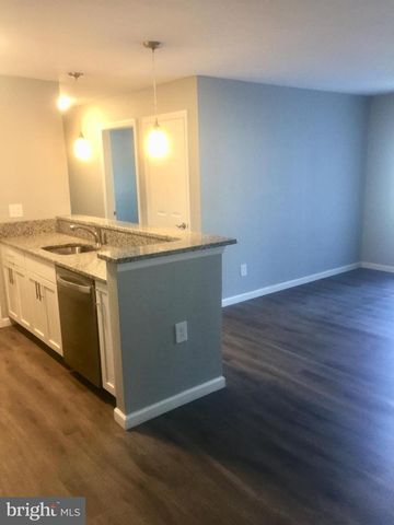 1609 WOODHOLLOW DR, Marlton, NJ 08053