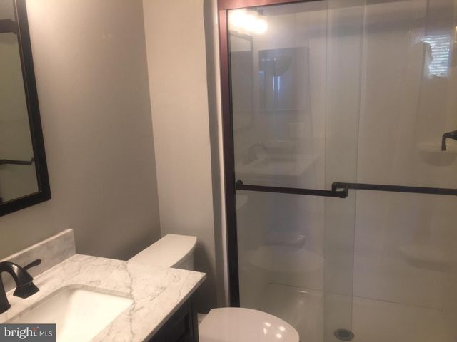 1609 WOODHOLLOW DR, Marlton, NJ 08053