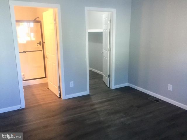 1609 WOODHOLLOW DR, Marlton, NJ 08053