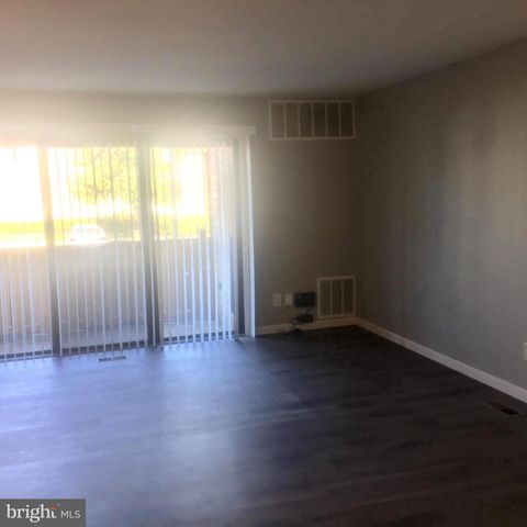 1609 WOODHOLLOW DR, Marlton, NJ 08053