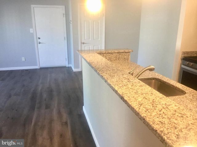 1609 WOODHOLLOW DR, Marlton, NJ 08053