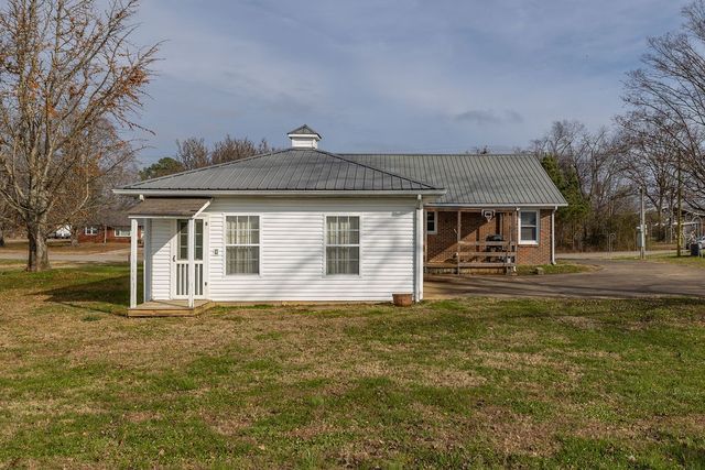 210 Salem Rd, Minor Hill, TN 38473