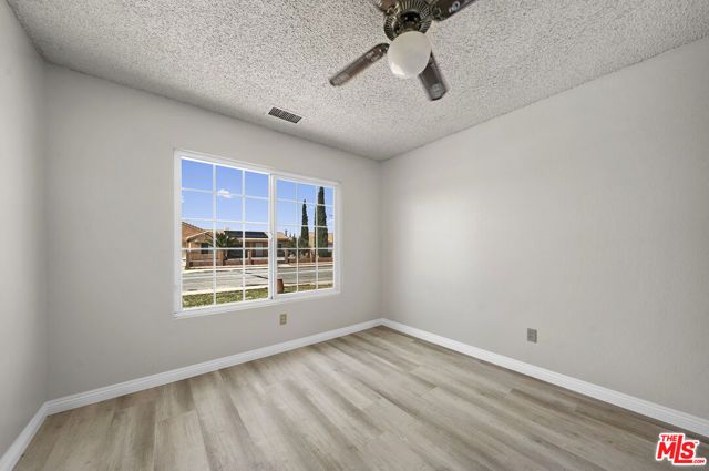 12953 Sundown Road, Victorville, CA 92392