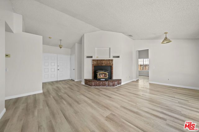 12953 Sundown Road, Victorville, CA 92392