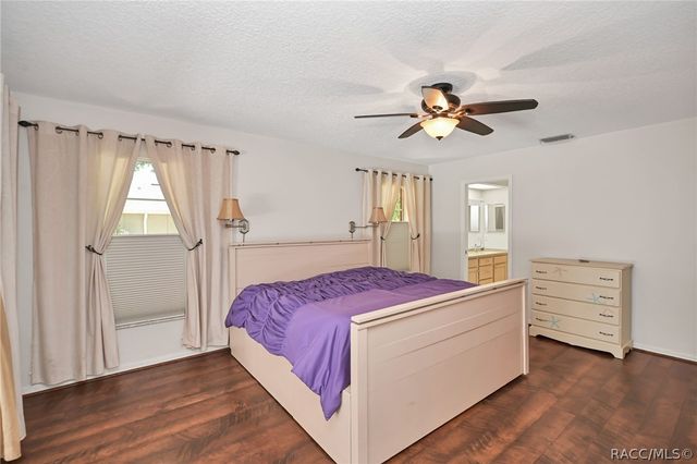 17 S Sweetgum Court, Homosassa, FL 34446