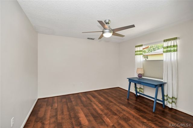 17 S Sweetgum Court, Homosassa, FL 34446