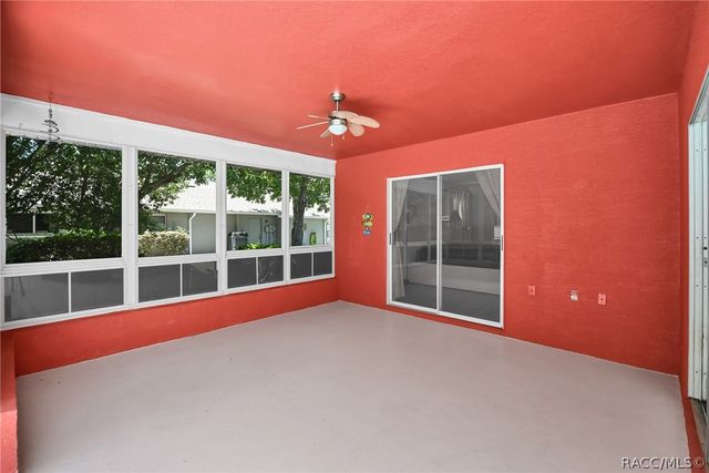 17 S Sweetgum Court, Homosassa, FL 34446
