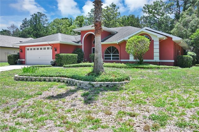 17 S Sweetgum Court, Homosassa, FL 34446
