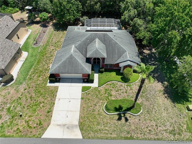 17 S Sweetgum Court, Homosassa, FL 34446