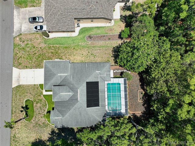 17 S Sweetgum Court, Homosassa, FL 34446