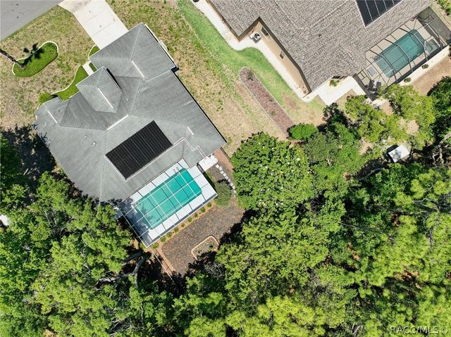 17 S Sweetgum Court, Homosassa, FL 34446
