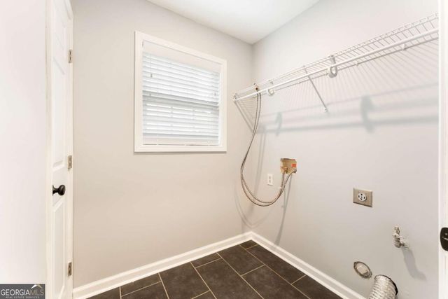 284 Covington Drive, Hiram, GA 30141