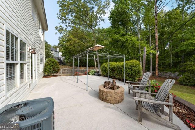 284 Covington Drive, Hiram, GA 30141