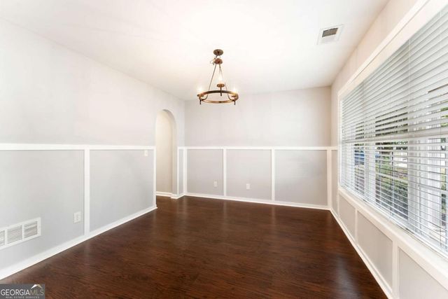 284 Covington Drive, Hiram, GA 30141