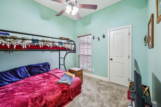 118 Kenya Court, Springtown, TX 76082