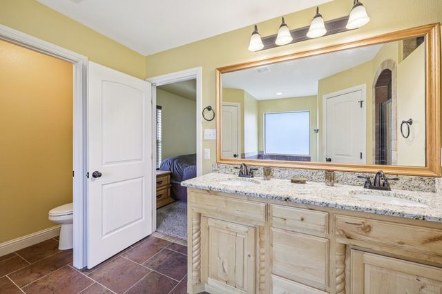 118 Kenya Court, Springtown, TX 76082