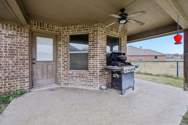 118 Kenya Court, Springtown, TX 76082