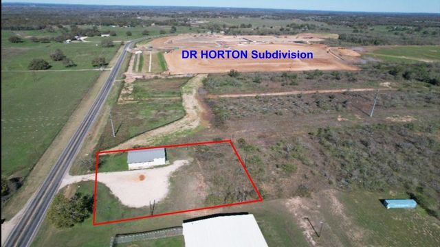 712 N Farm Road 487, Rockdale, TX 76567