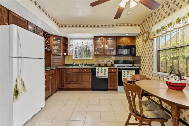 11942 Ricky Ave, Garden Grove, CA 92840